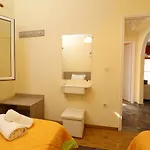 A Apartment- Corfu Town, * カノニ